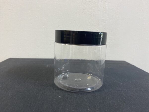 Pot en plastique