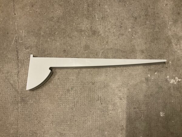 Equerre metallique
