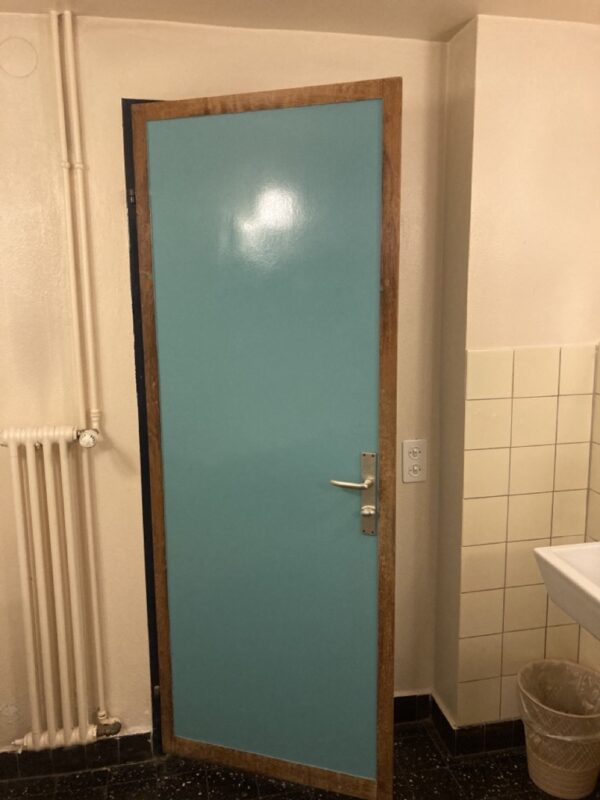 Panneau de porte bleu ciel