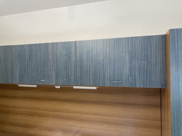 Armoire haute studios