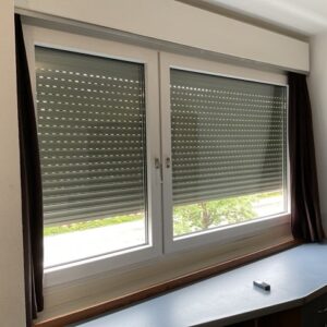 Fenêtre PVC à deux battants