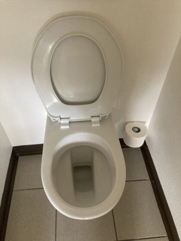 WC suspendu – Image 3