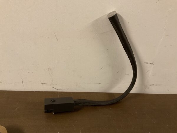 Lampe à fixer cuir