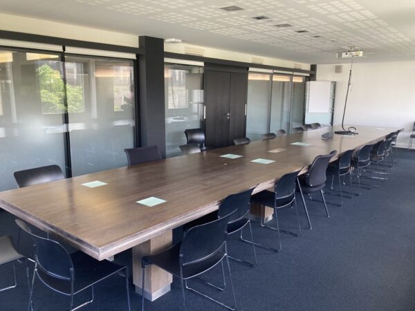 Table de conference