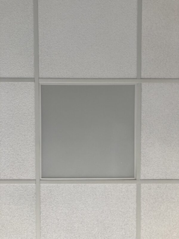 Dalle LED pour faux-plafond Chicago metallic 50x50 – Image 3
