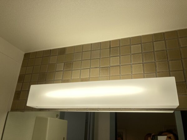 Lampe applique néon - longue