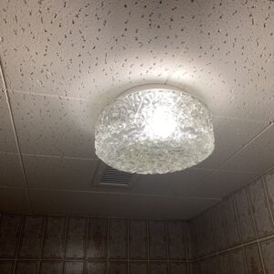 Luminaire en applique ancien