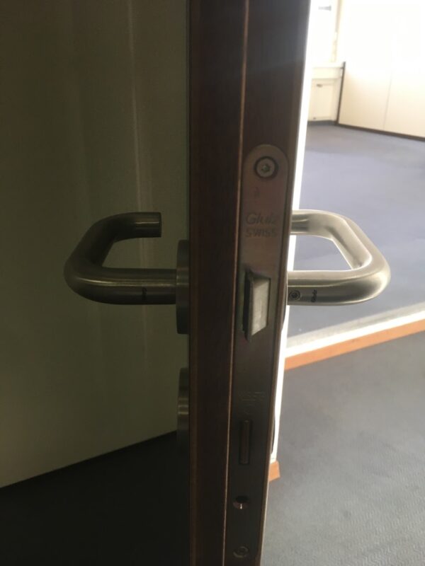 Poignée de porte Glutz ronde serrure ronde – Image 2