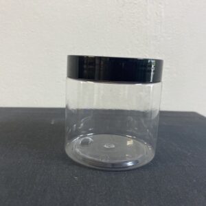 Pot en plastique