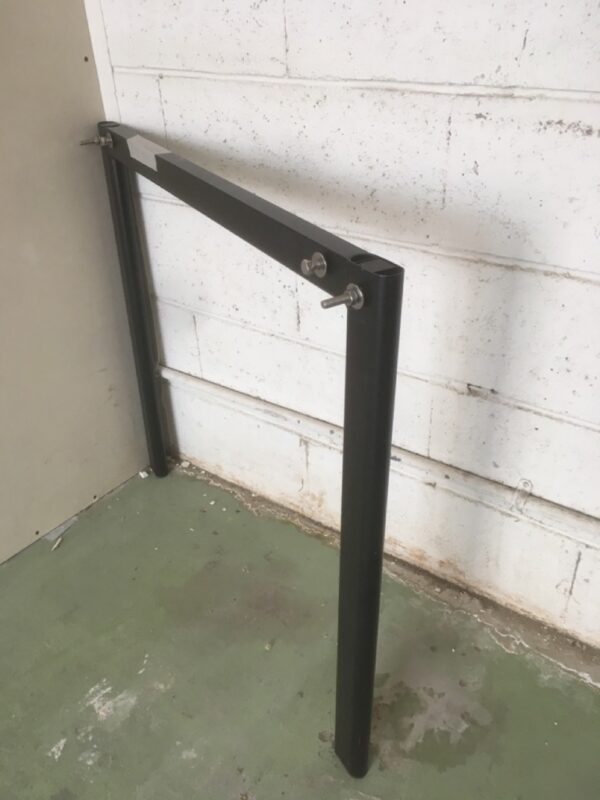 Pieds de table à assembler – Image 2