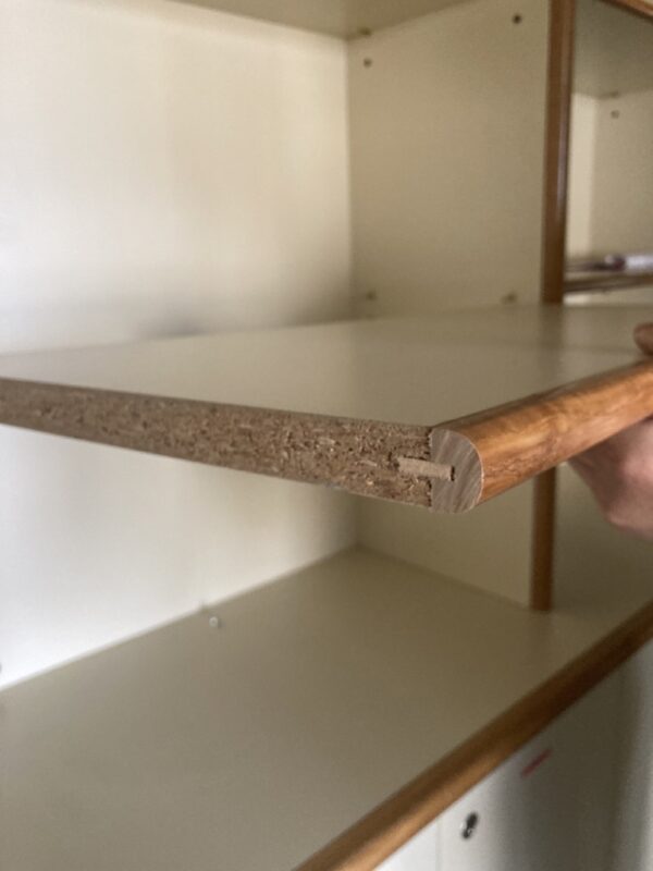 Tablettes aggloméré avec nez en bois massif (bricolage) – Image 2