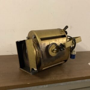 Projecteur de scène doré