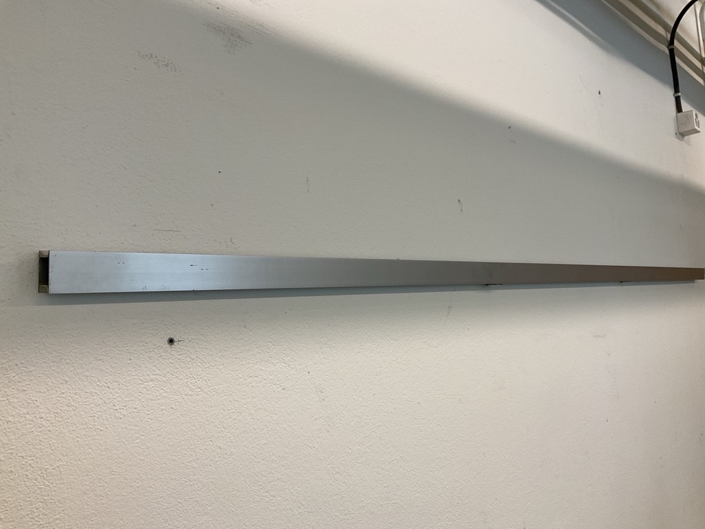 Rail pour porte-manteau vestiaire Rosconi