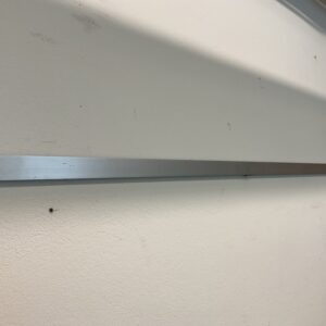 Rail pour porte-manteau vestiaire Rosconi