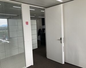 Cloisons mobiles Clestra - portes