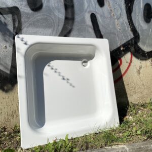 Bac de douche en tôle émaillée