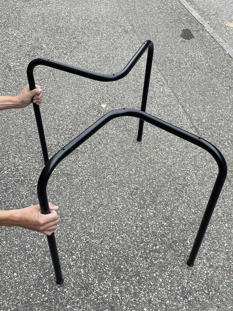 Paire de pied de table tubulaire en M: Taille 1