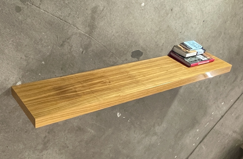 Étagère murale laquée bois