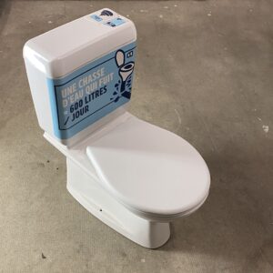 WC à poser en céramique