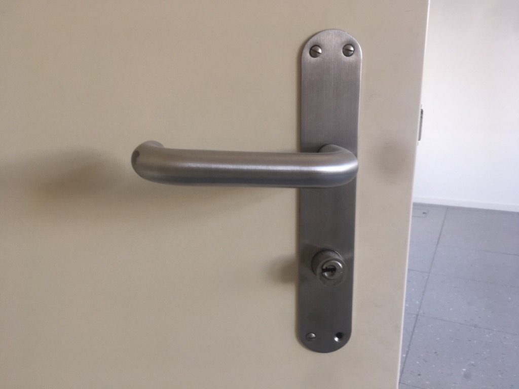 Poignée de porte Glutz ronde