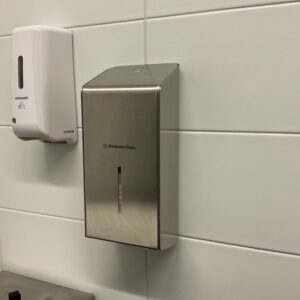 Distributeur papier toilettes