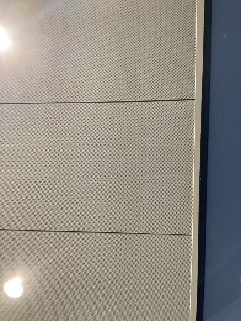 Plaques faux plafonds perforées Type 2 – Image 2