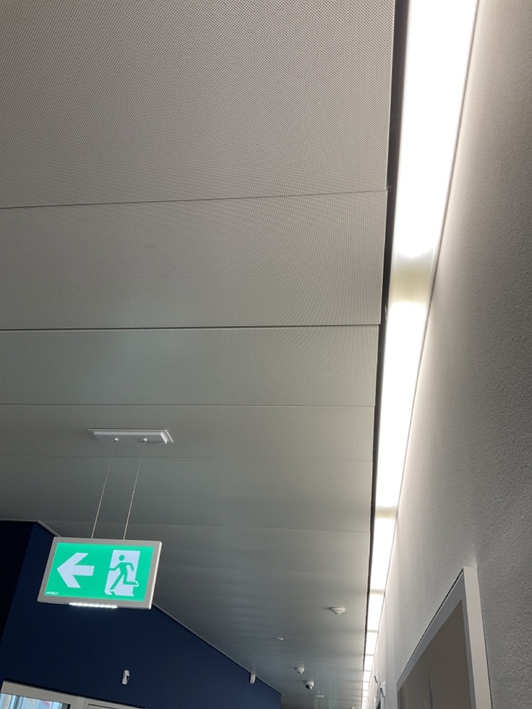 Plaques faux plafonds perforées Type 2 – Image 3