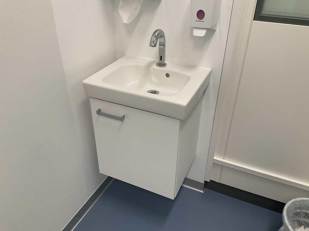 Lavabo avec meuble