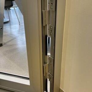 Grande porte vitrée