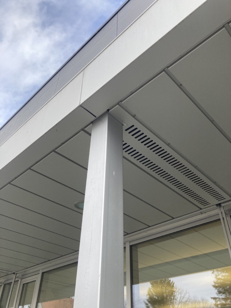 Piliers en acier pour avant-toit – Image 3