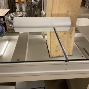 Armoire à pharmacie