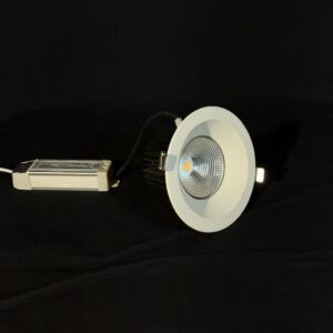 Spot encastrable moyen