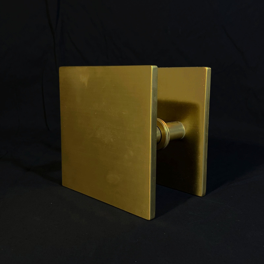 Poignée poussoir doré – Image 2