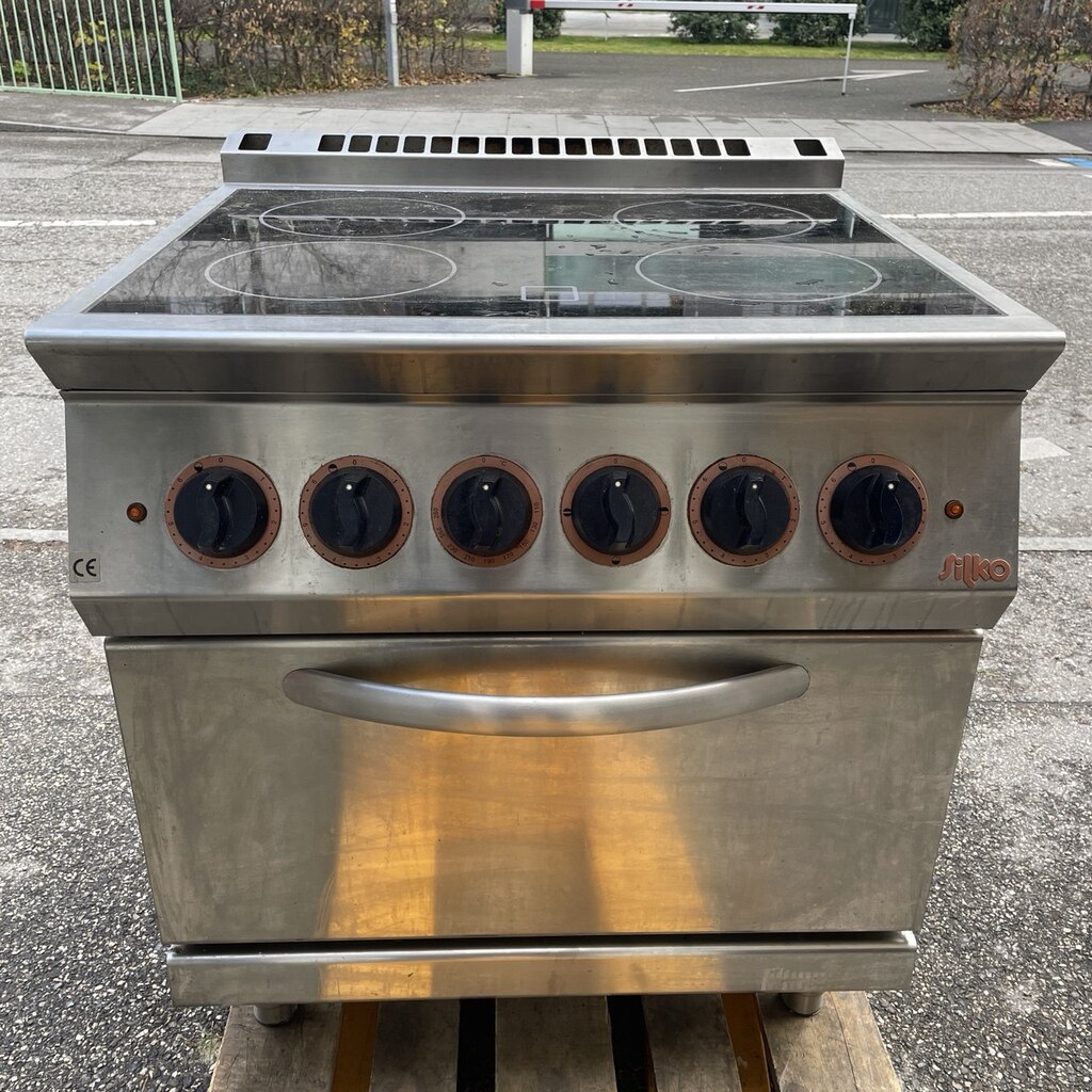 Cuisinière professionnelle Silko