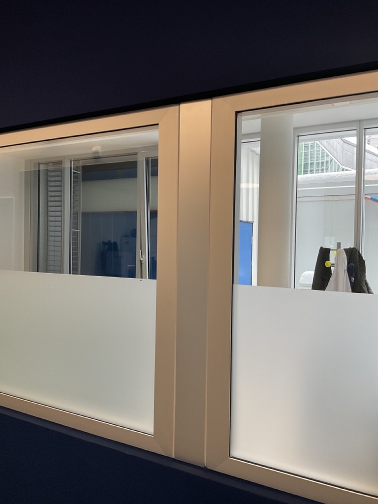 Vitrage fixe intérieur – Image 3