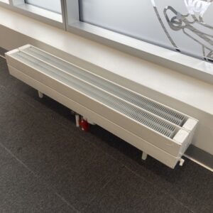 Radiateur sur pieds petit