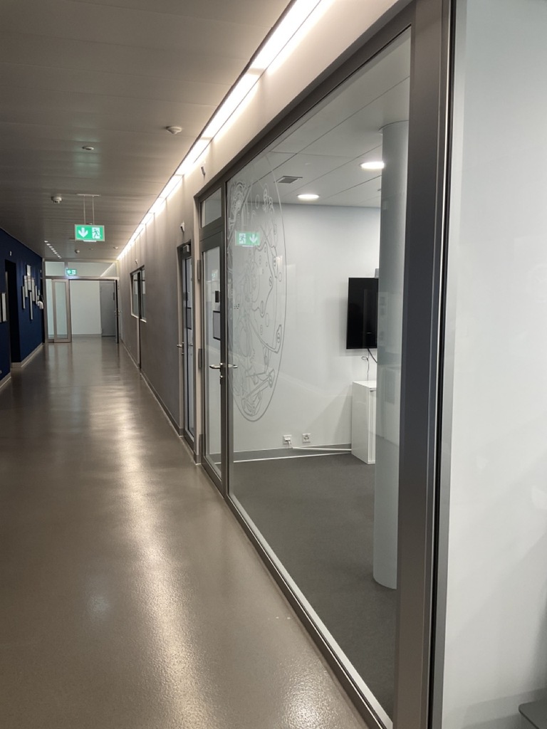 Cloison vitrée intérieure