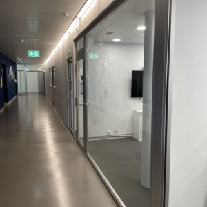 Cloison vitrée intérieure