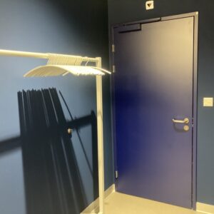 Porte battant simple ouv. int. D