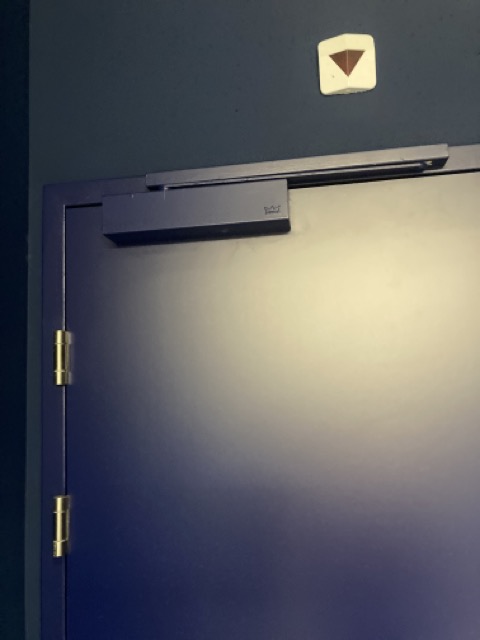 Porte battant simple ouv. int. D – Image 3