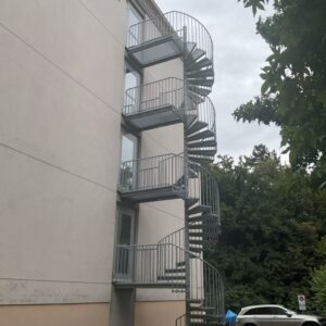 Escaliers métalliques à colimaçon n°60