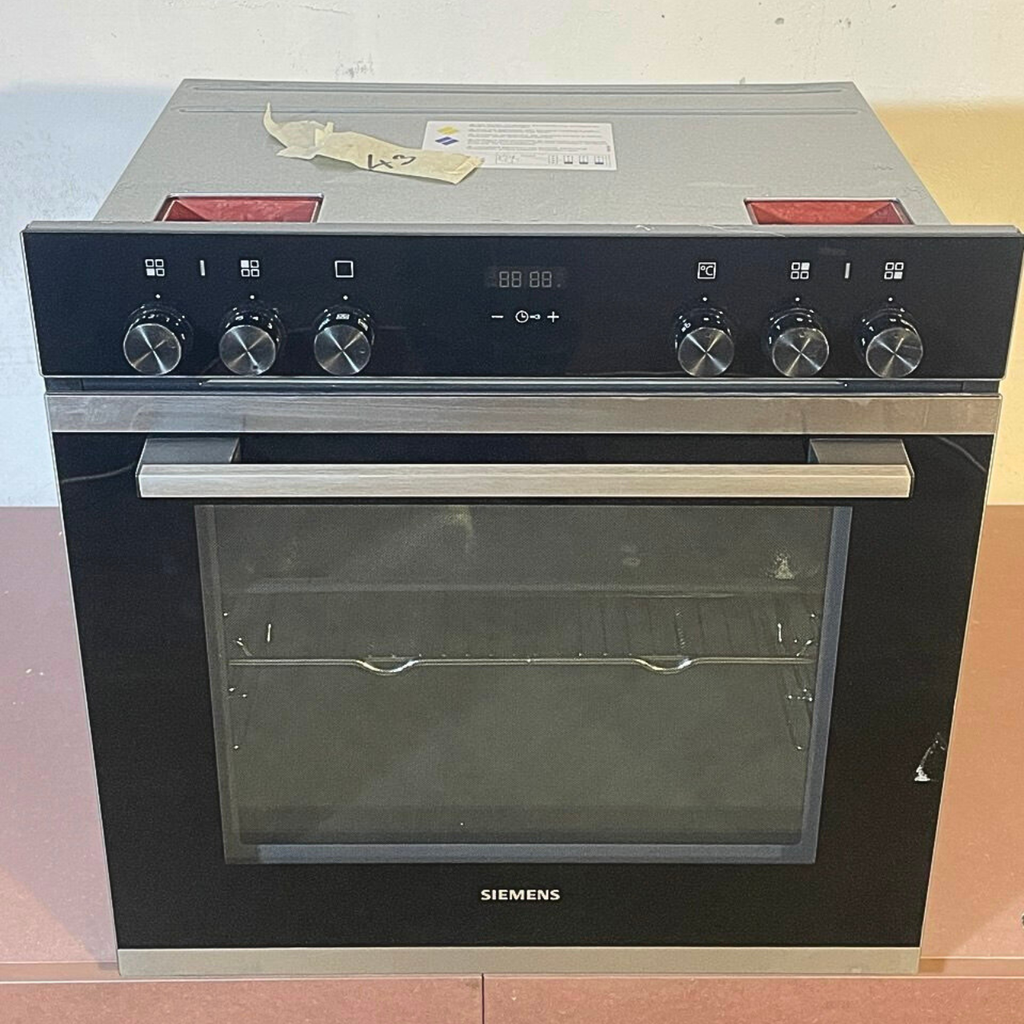 Four 230V Siemens HE213ABRO/49 - NEUF