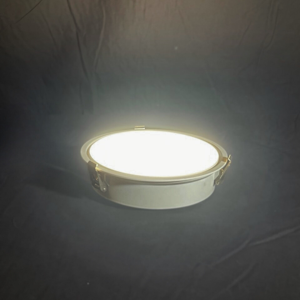 Plafonnier LED rond encastrable