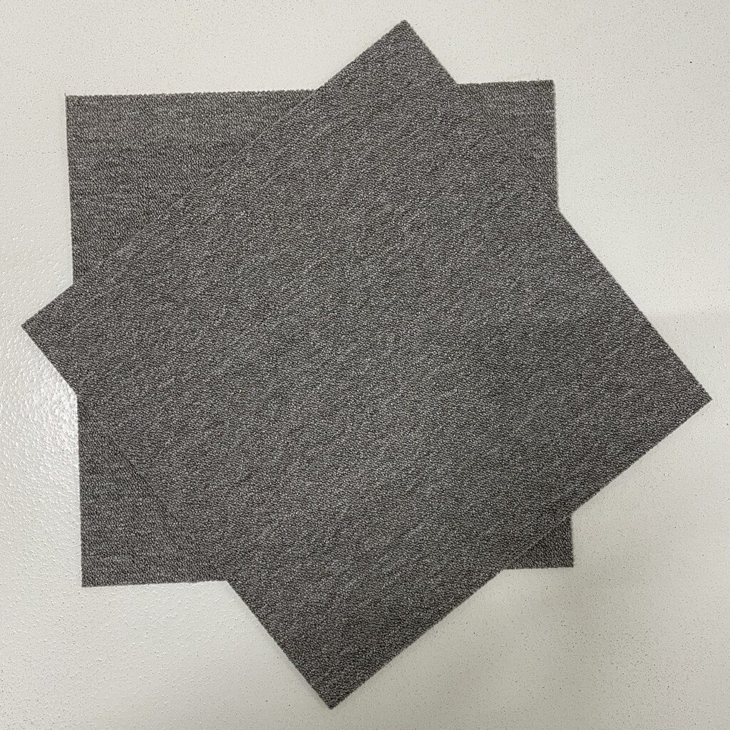 Dalle de moquette, NEUF, de la marque DESSO