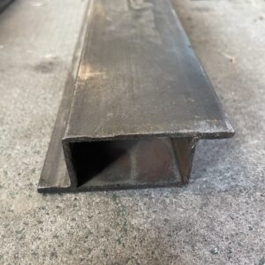 Acier tube à ailette Z (forme 2): 6m