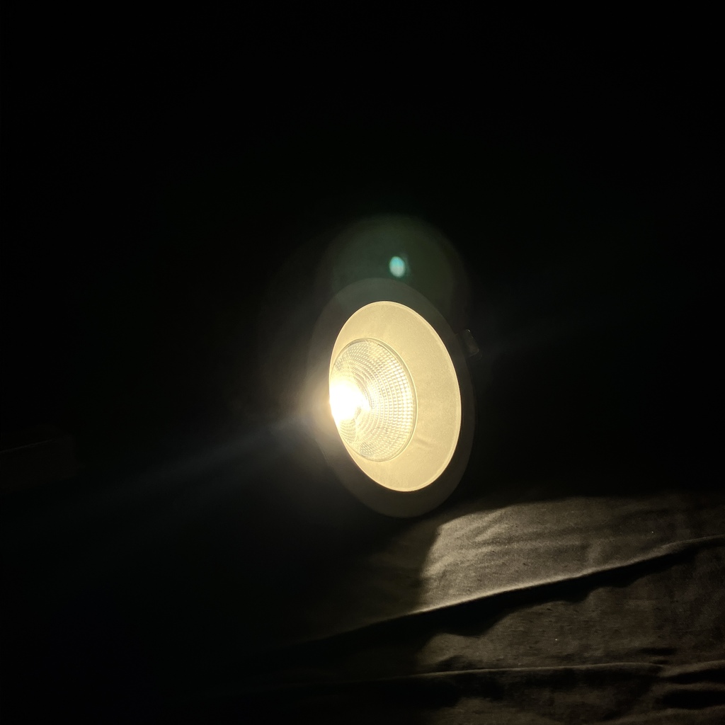 Spot encastrable moyen – Image 3