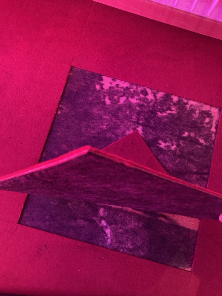 Moquette en dalle rouge – Image 3