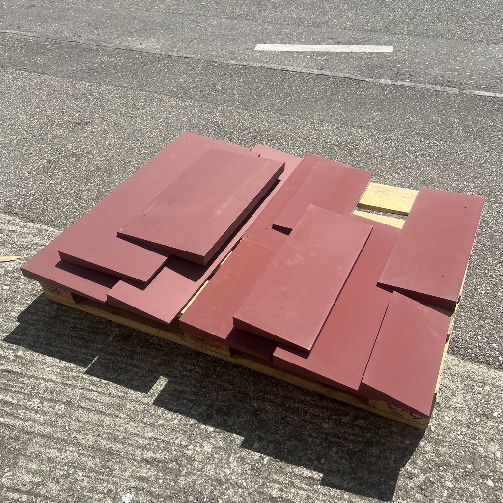 Socle d'exposition bordeaux 36x25