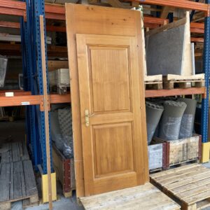 Portes massive en mélèze avec cadre