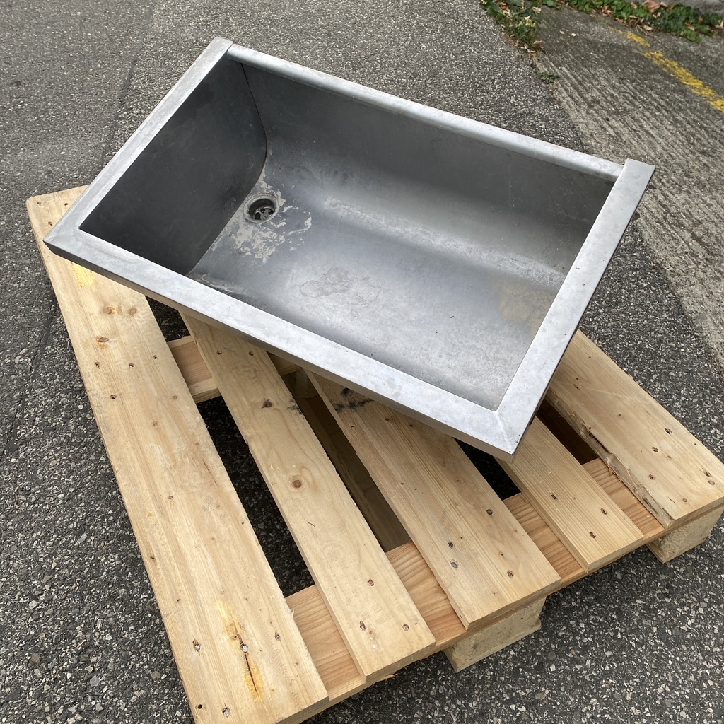 Bac de lavage suspendu 75 x 46 cm